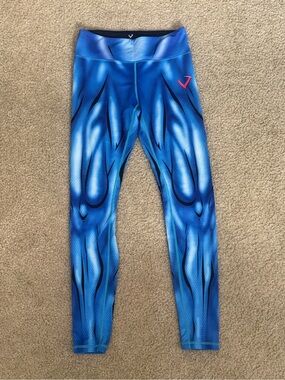 Violate the Dresscode Blue Muscle Leggings